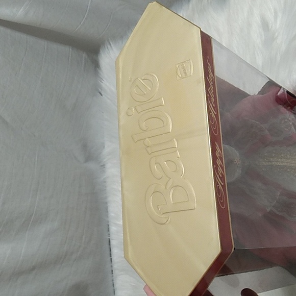 SALE! NIB Mattel Vintage 1997 Happy Holidays Barbie Collectors Item W/Stand - Picture 14 of 15